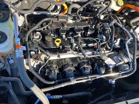 Used 2022 Ford Escape SEL image 21