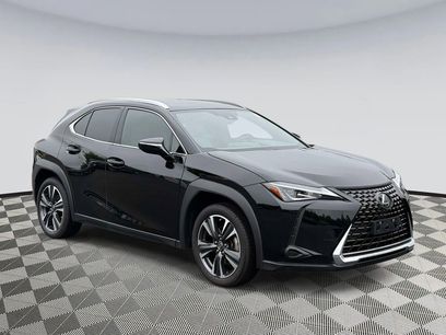 Used 2022 Lexus UX 200 w/ Accessory Package (Z1)