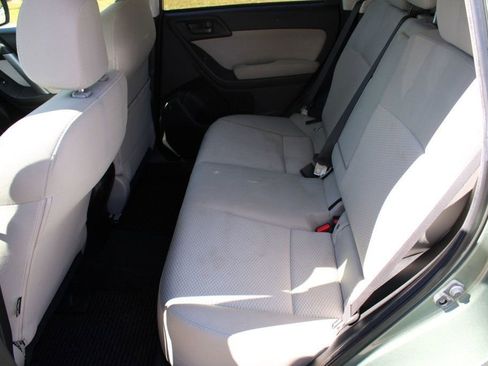 Used 2015 Subaru Forester 2.5i Premium image 18