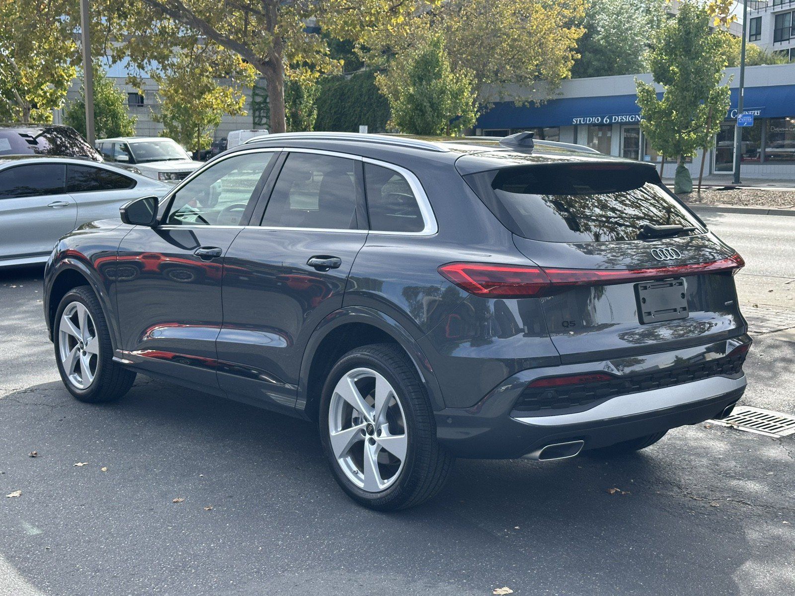 Used 2025 Audi Q5 Premium Plus AWD/4WD image 12