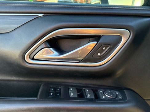 Used 2021 GMC Yukon SLT w/ SLT Luxury Plus Package image 24