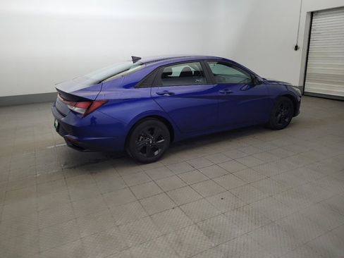 Used 2022 Hyundai Elantra SEL w/ Cargo Package image 10