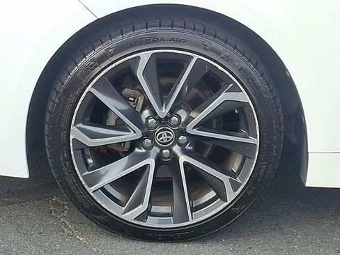 Used 2021 Toyota Corolla SE image 8