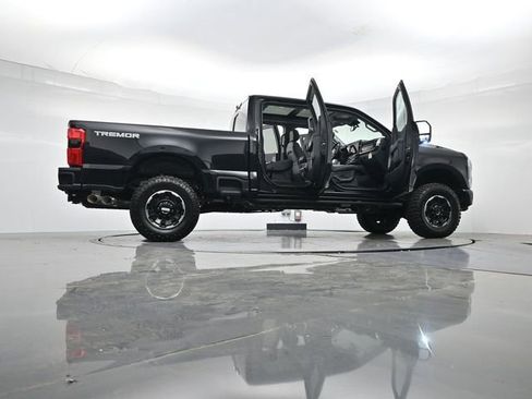 New 2026 Ford F250 Lariat w/ Tremor Off-Road Package AWD/4WD image 50