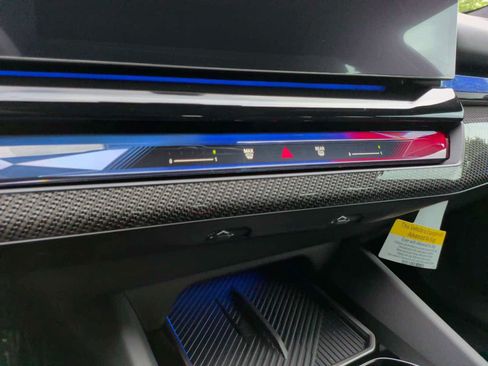 New 2027 BMW M5 Touring w/ M Driver's Package AWD/4WD image 19