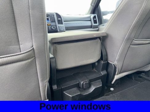 Used 2019 Ford F250 XLT w/ FX4 Off-Road Package image 7