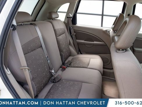 Used 2007 Chrysler PT Cruiser Touring FWD image 16
