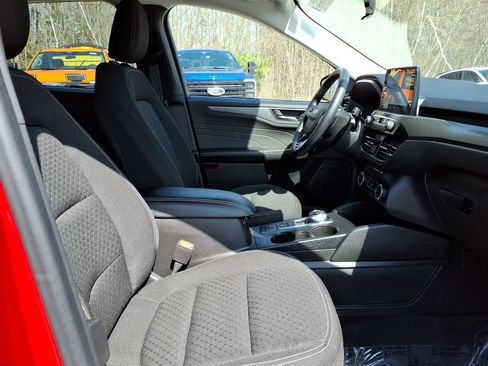 Certified 2023 Ford Escape Active AWD/4WD image 10