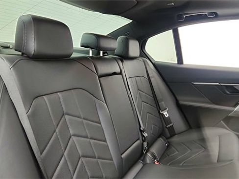 Used 2026 BMW 530i image 25