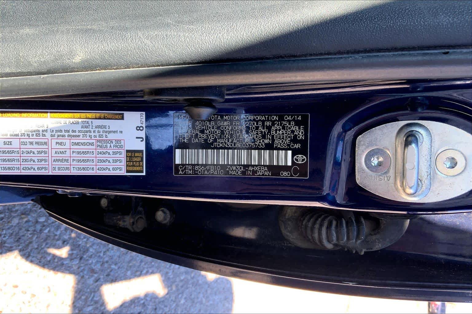 Used 2014 Toyota Prius Three FWD image 34
