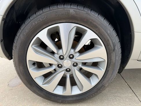 Used 2018 Buick Encore Preferred image 9