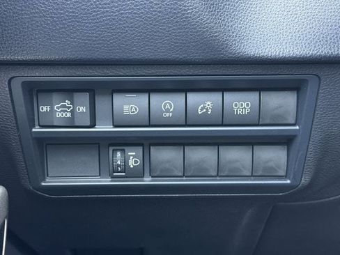 Used 2025 Toyota Tundra SR5 AWD/4WD image 23