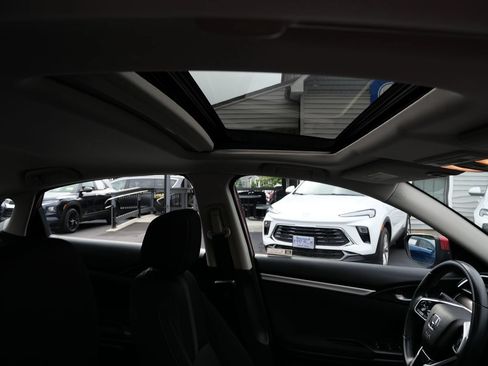 Used 2020 Honda Civic EX image 28