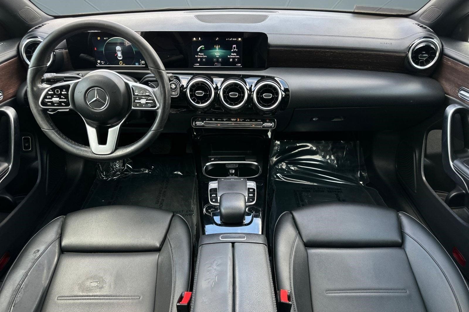 Used 2020 Mercedes-Benz CLA 250 image 14