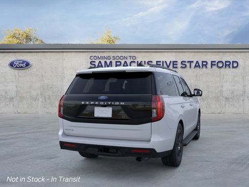 New 2026 Ford Expedition Active RWD image 8
