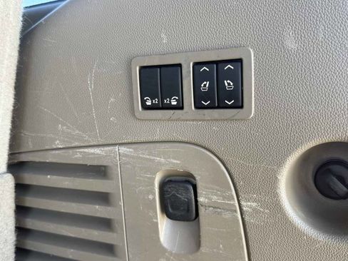 Used 2016 Chevrolet Tahoe LTZ image 26