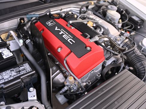 Used 2002 Honda S2000 image 48