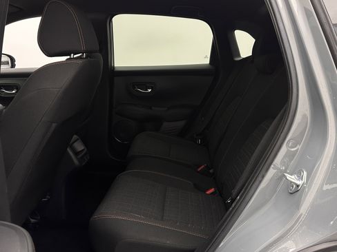 Used 2025 Honda HR-V Sport image 22