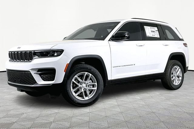 New 2026 Jeep Grand Cherokee Laredo X AWD/4WD image 1