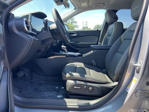 New 2025 Chevrolet Trax ACTIV w/ Driver Confidence Package image 10