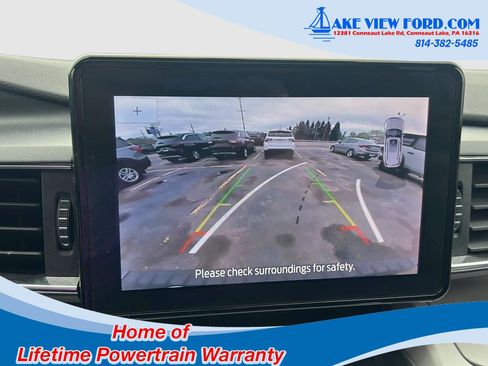 Used 2024 Ford Explorer XLT w/ Equipment Group 202A AWD/4WD image 35
