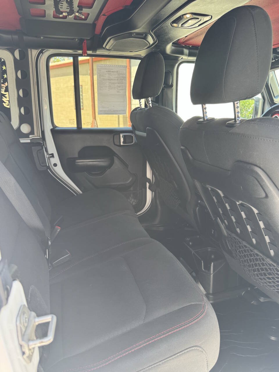 Used 2020 Jeep Wrangler Unlimited Rubicon AWD/4WD image 8