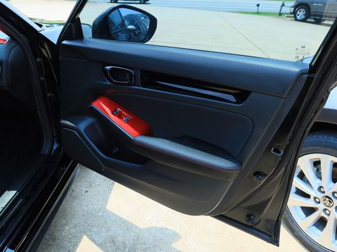 Used 2026 Honda Civic Sport image 10
