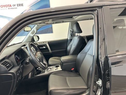 Used 2022 Toyota 4Runner SR5 Premium w/ TRD Black Wheel Package (TMS) AWD/4WD image 15