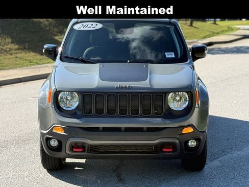 Used 2022 Jeep Renegade Trailhawk w/ Trailer Tow Group AWD/4WD image 9