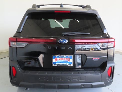 New 2026 Subaru Outback Limited image 5