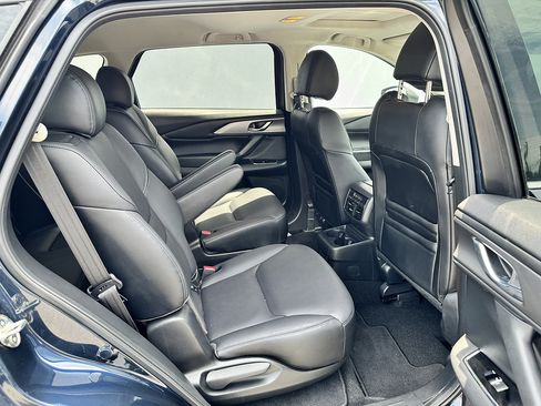 Used 2023 MAZDA CX-9 Touring Plus AWD/4WD image 13