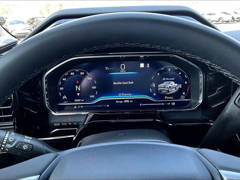 Used 2023 Chevrolet Silverado 1500 RST image 14