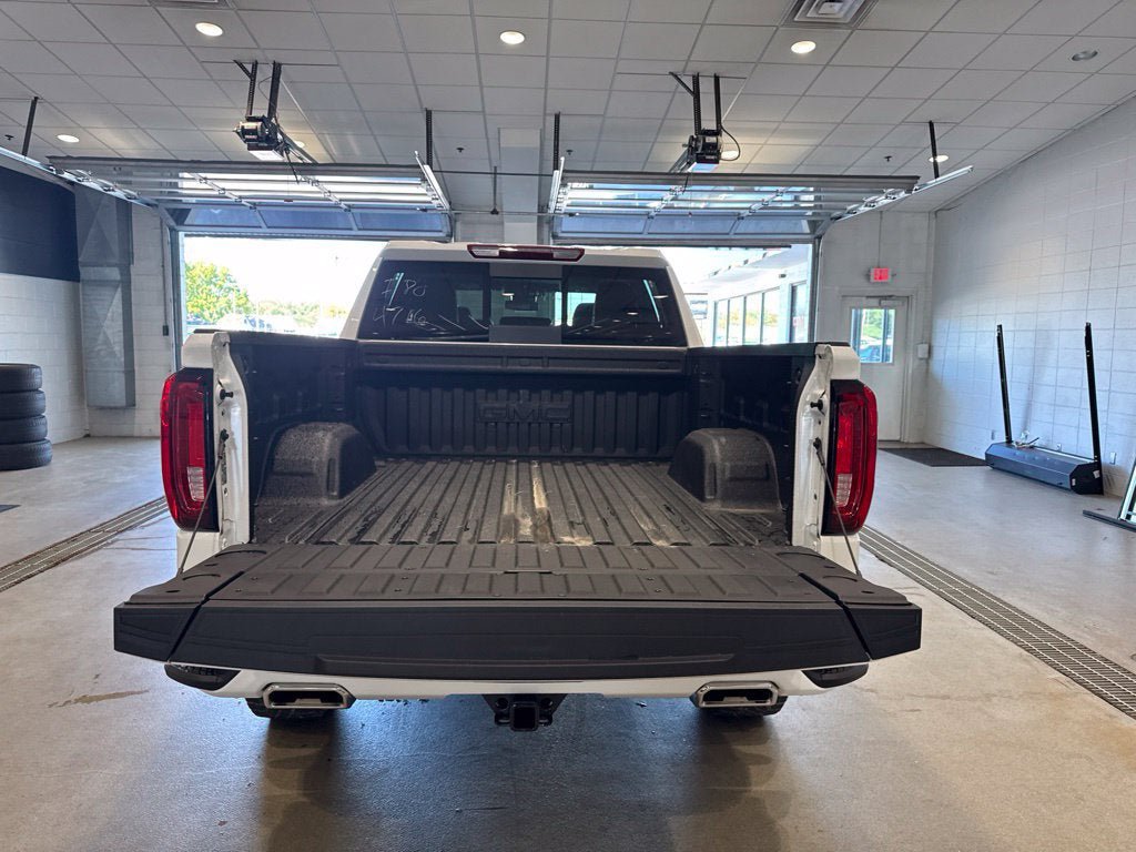 New 2026 GMC Sierra 1500 AT4 w/ AT4 Premium Package AWD/4WD image 19