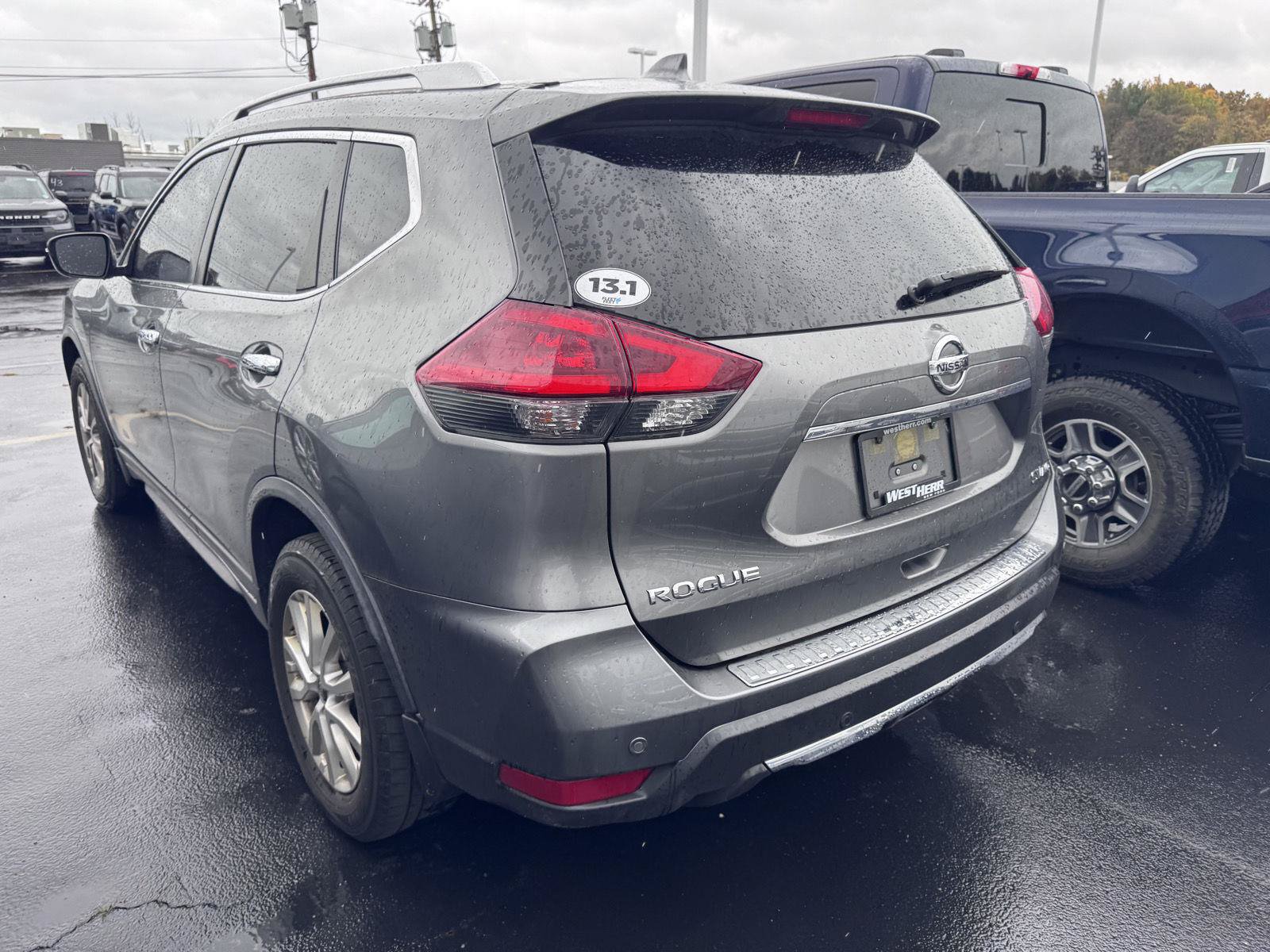 Used 2020 Nissan Rogue SV AWD/4WD image 6