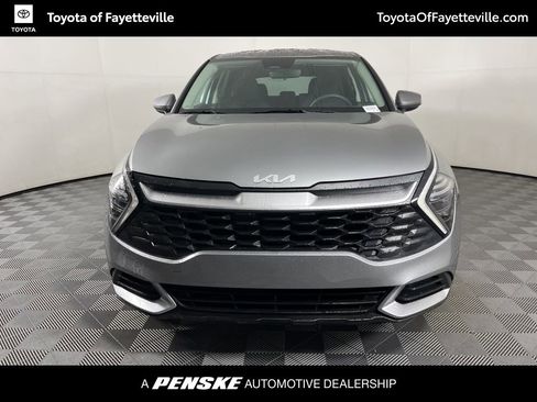 Used 2025 Kia Sportage LX image 14