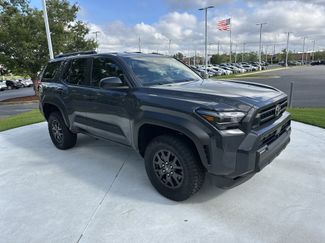 Used 2025 Toyota 4Runner SR5 AWD/4WD video 2