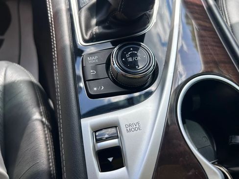 Used 2019 INFINITI Q50 Luxe w/ Essential Package (3.0T Luxe) RWD image 48