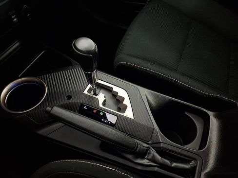 Used 2015 Toyota RAV4 XLE image 20