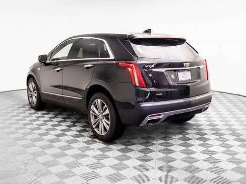Certified 2024 Cadillac XT5 Premium Luxury w/ LPO, Floor Liner Package image 3