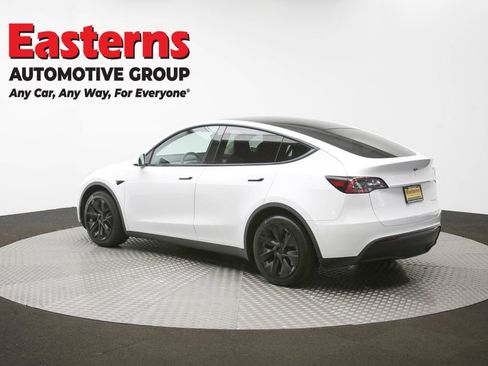 Used 2020 Tesla Model Y Long Range image 60