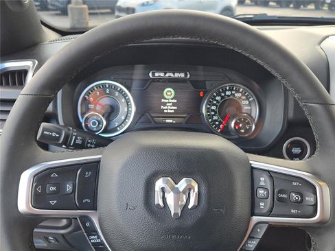 Used 2025 RAM 1500 Big Horn image 35