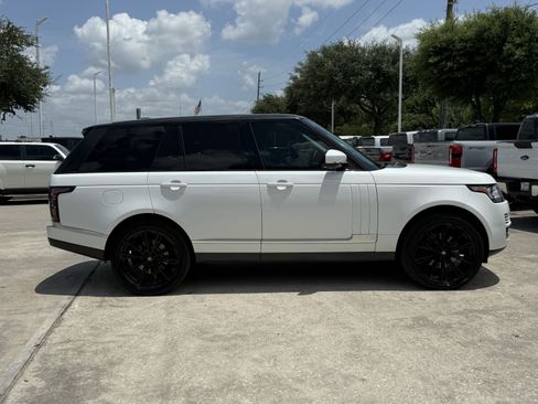 Used 2014 Land Rover Range Rover HSE AWD/4WD image 3
