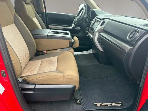 Used 2014 Toyota Tundra SR5 AWD/4WD image 30