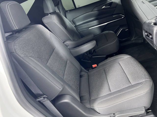 Certified 2024 Chevrolet Traverse LT w/ Enhanced Driving Package AWD/4WD image 27