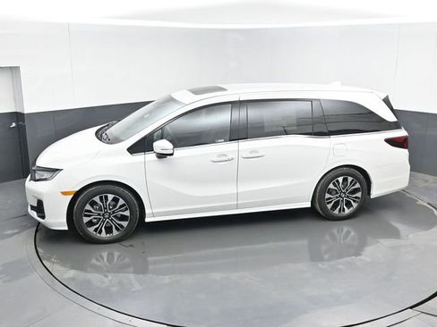 New 2026 Honda Odyssey Elite image 42