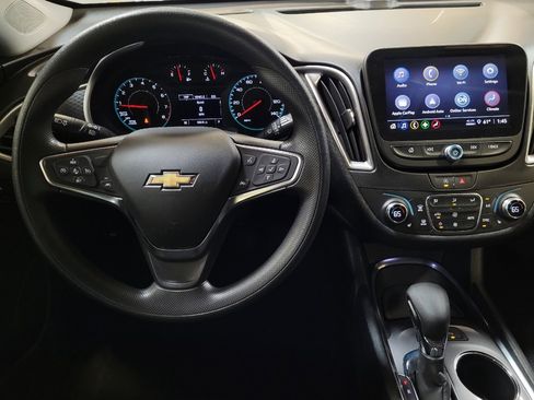 Used 2024 Chevrolet Malibu LT FWD image 22