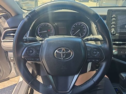 Used 2024 Toyota Camry SE FWD image 14