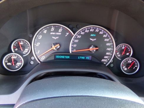 Used 2012 Chevrolet Corvette Grand Sport w/ 3LT Preferred Equipment Group image 21