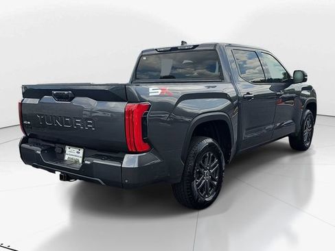 Used 2023 Toyota Tundra SR5 w/ SR5 Convenience Package AWD/4WD image 4