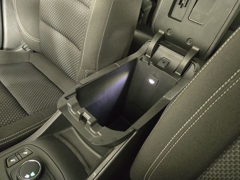 Certified 2024 GMC Terrain SLE w/ Driver Convenience Package FWD image 28